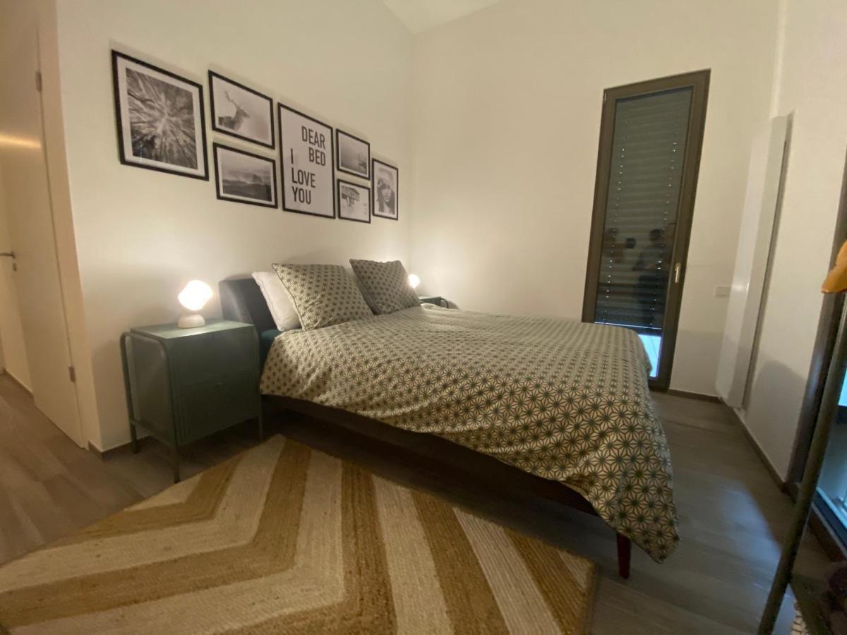 Bright And Chic In Lux Apartamento *